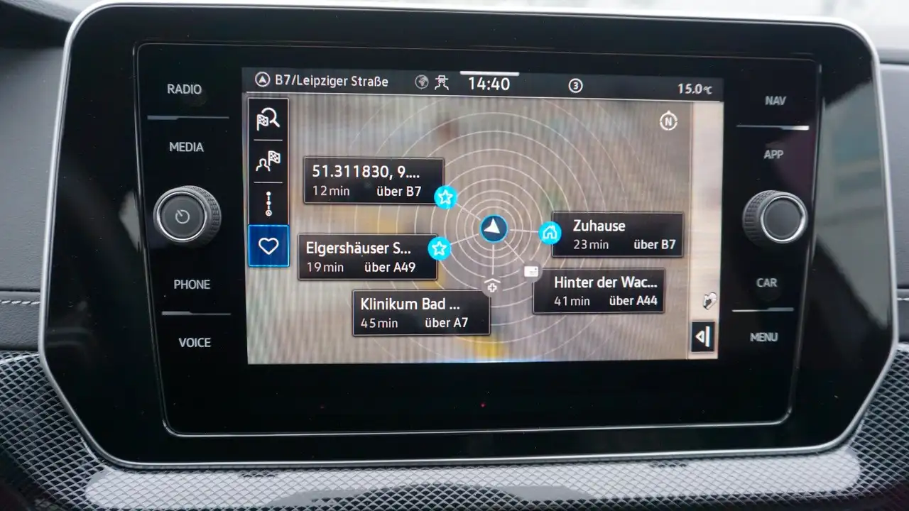 Volkswagen T-Cross R-Line Navi,LED,ACC,Apple CarPlay — Galería del vehículo 37