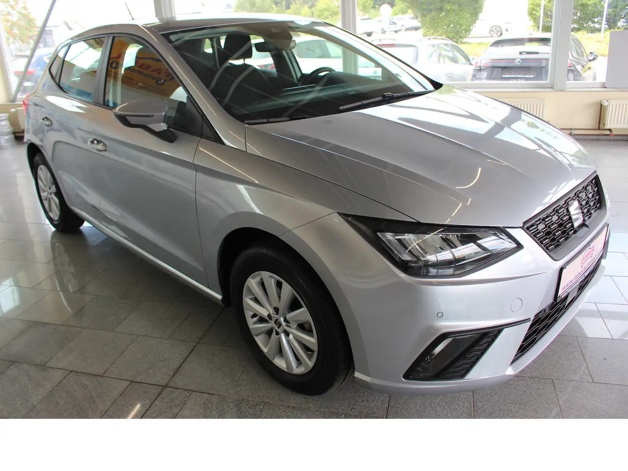 SEAT Ibiza Style1.0 TSI,Nur 9866KM,Wie Neu — معرض صور السيارة 3