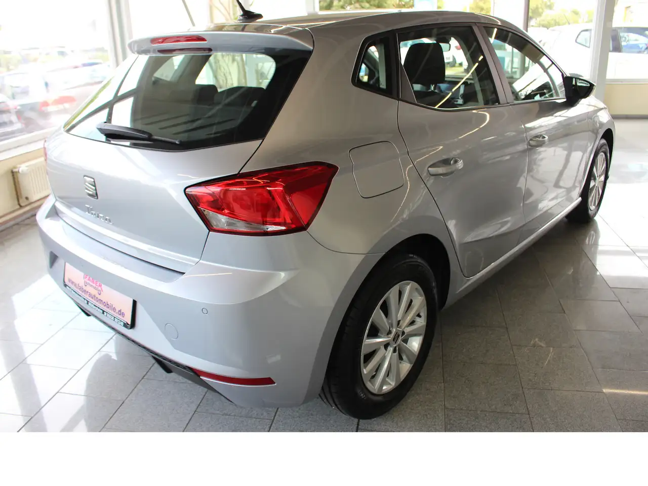 SEAT Ibiza Style1.0 TSI,Nur 9866KM,Wie Neu — معرض صور السيارة 15
