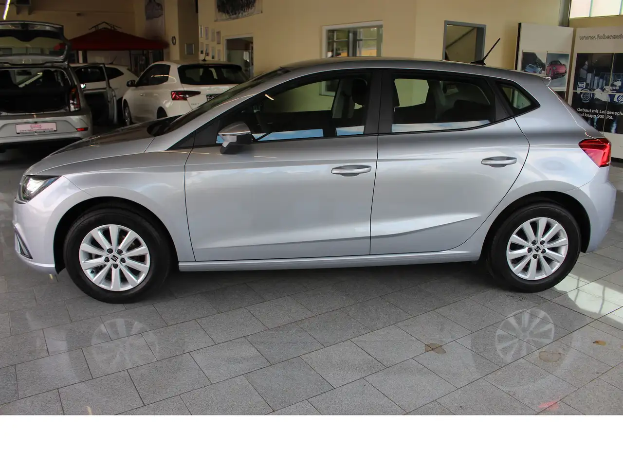 SEAT Ibiza Style1.0 TSI,Nur 9866KM,Wie Neu — معرض صور السيارة 17