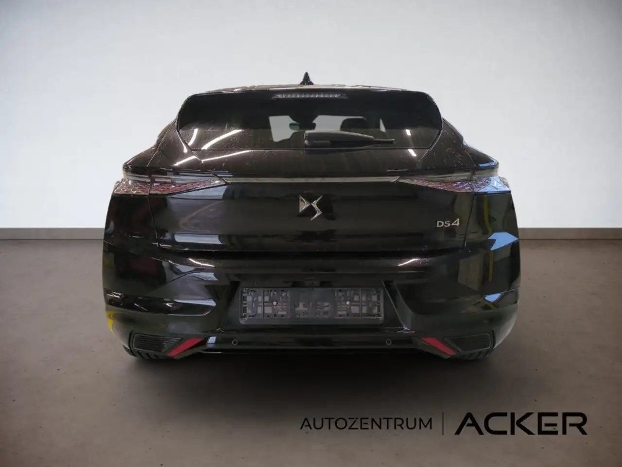 DS Automobiles DS 4 Etoile Alcantara PureTech 130 8AT LED/RFK — معرض صور السيارة 8