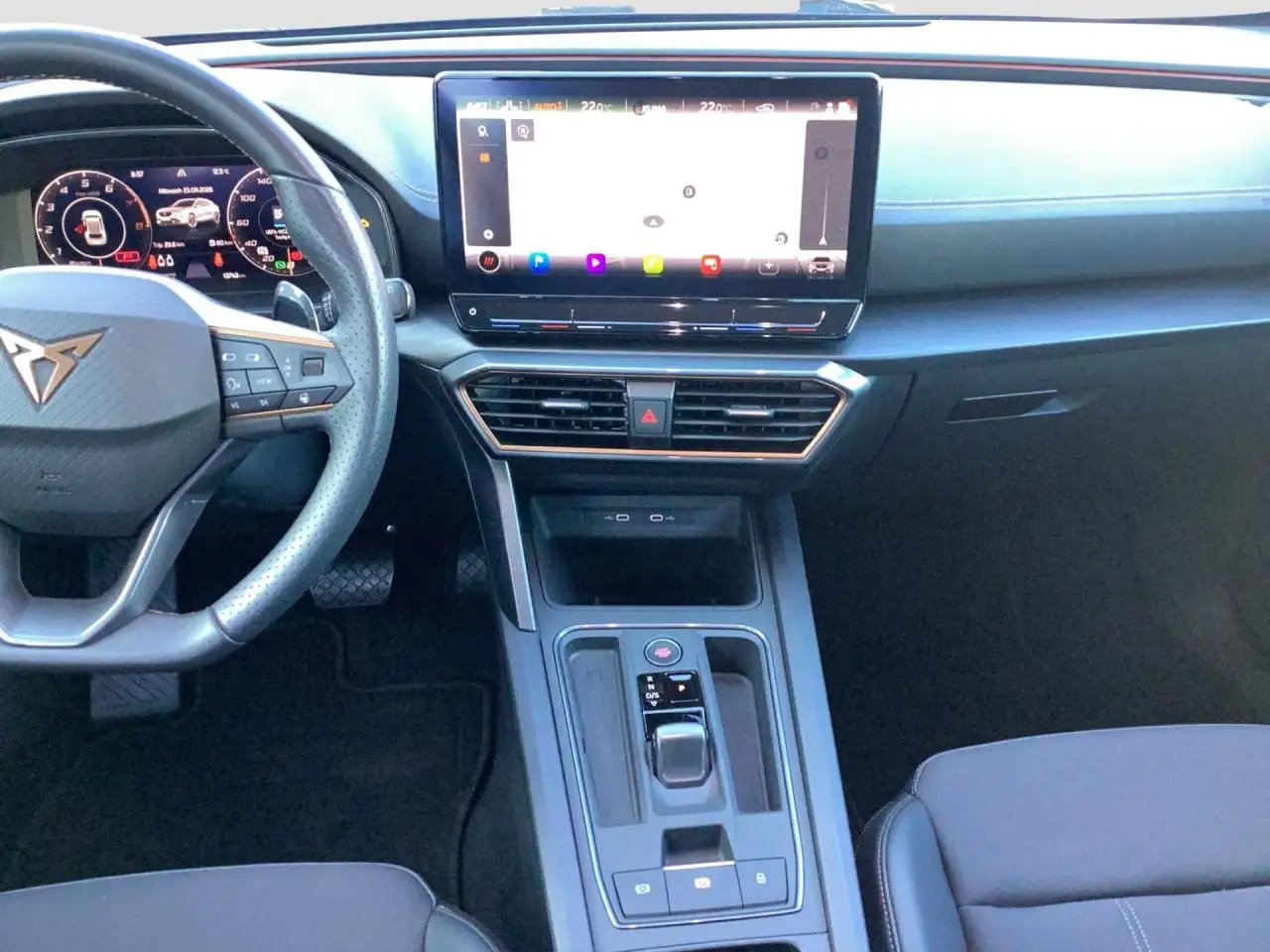 CUPRA Formentor 1.5 TSI DSG Kamera LED Navi el. Klima — Galerie du véhicule 15