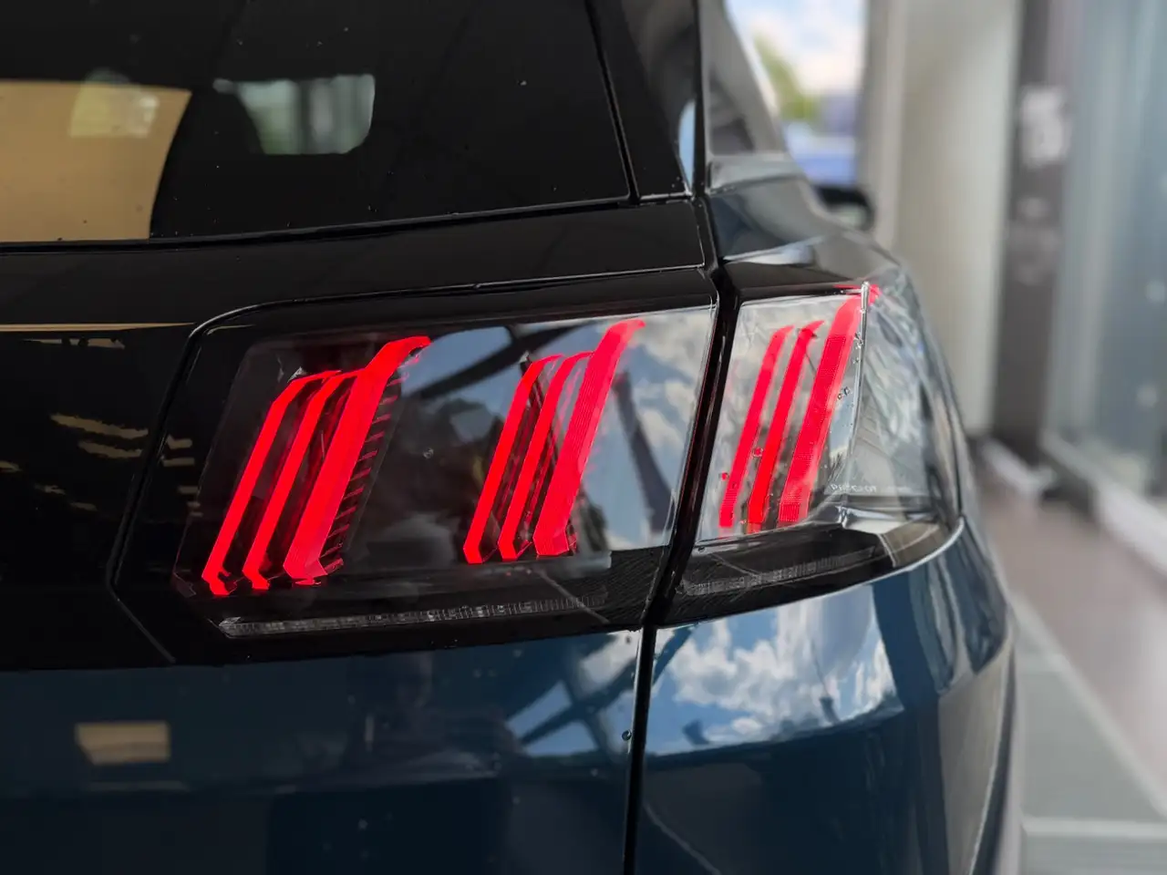 Peugeot 3008 1.2 PureTech 130 Vor- und Rückfahrkamera — Galerie du véhicule 10