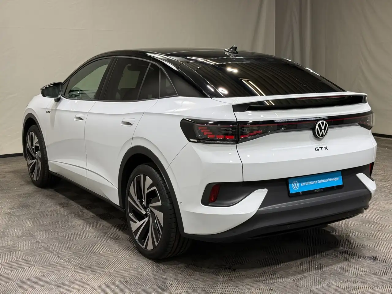 Volkswagen ID.5 GTX | MATRIX NAVI PANO HUD 360°KAMERA AHK — Galería del vehículo 5