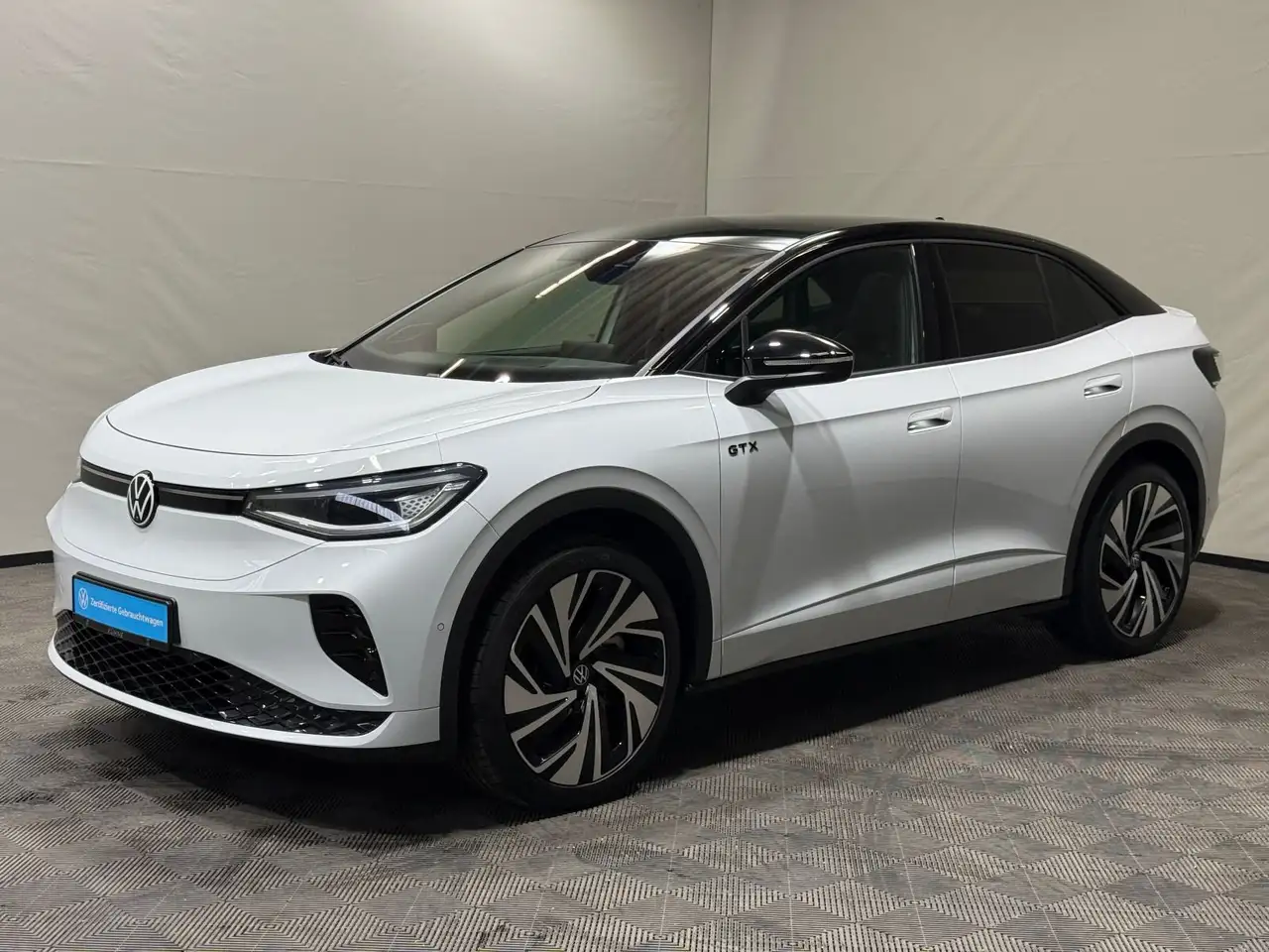 Volkswagen ID.5 GTX | MATRIX NAVI PANO HUD 360°KAMERA AHK — Galería del vehículo 2