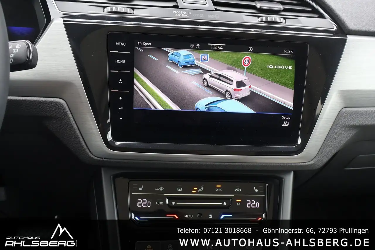 Volkswagen Touran COMFORT/ DIG.C/STAND./PANO/7-SITZ/APP/ACC/AHK — معرض صور السيارة 21
