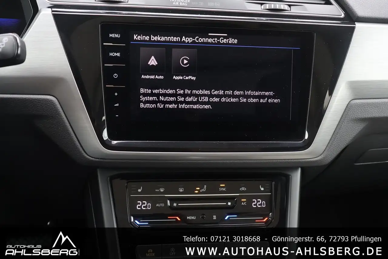 Volkswagen Touran COMFORT/ DIG.C/STAND./PANO/7-SITZ/APP/ACC/AHK — معرض صور السيارة 23
