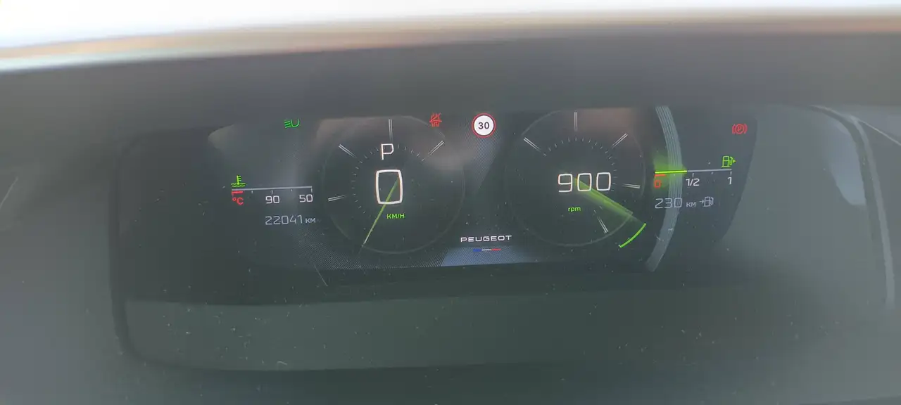 Peugeot 308 SW GT Pure Tech 130 ETA 8 aus 1. Hand, erst 22100 km !!! Scheckheft gepflegt, HU neu, 24 Monate Garantie — Galerie du véhicule 22