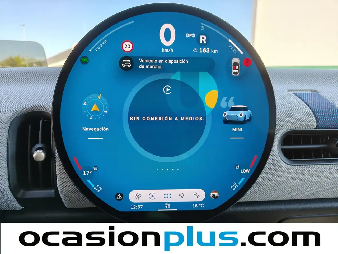MINI Cooper 5 puertas C Essential Aut. — Galerie du véhicule 9