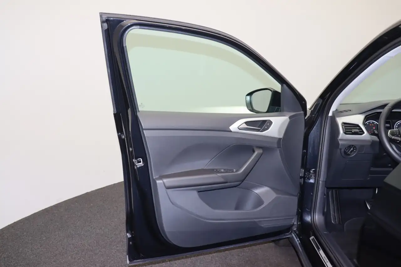 Volkswagen T-Cross Life 1.0 TSI Move LED Navi ACC — معرض صور السيارة 7