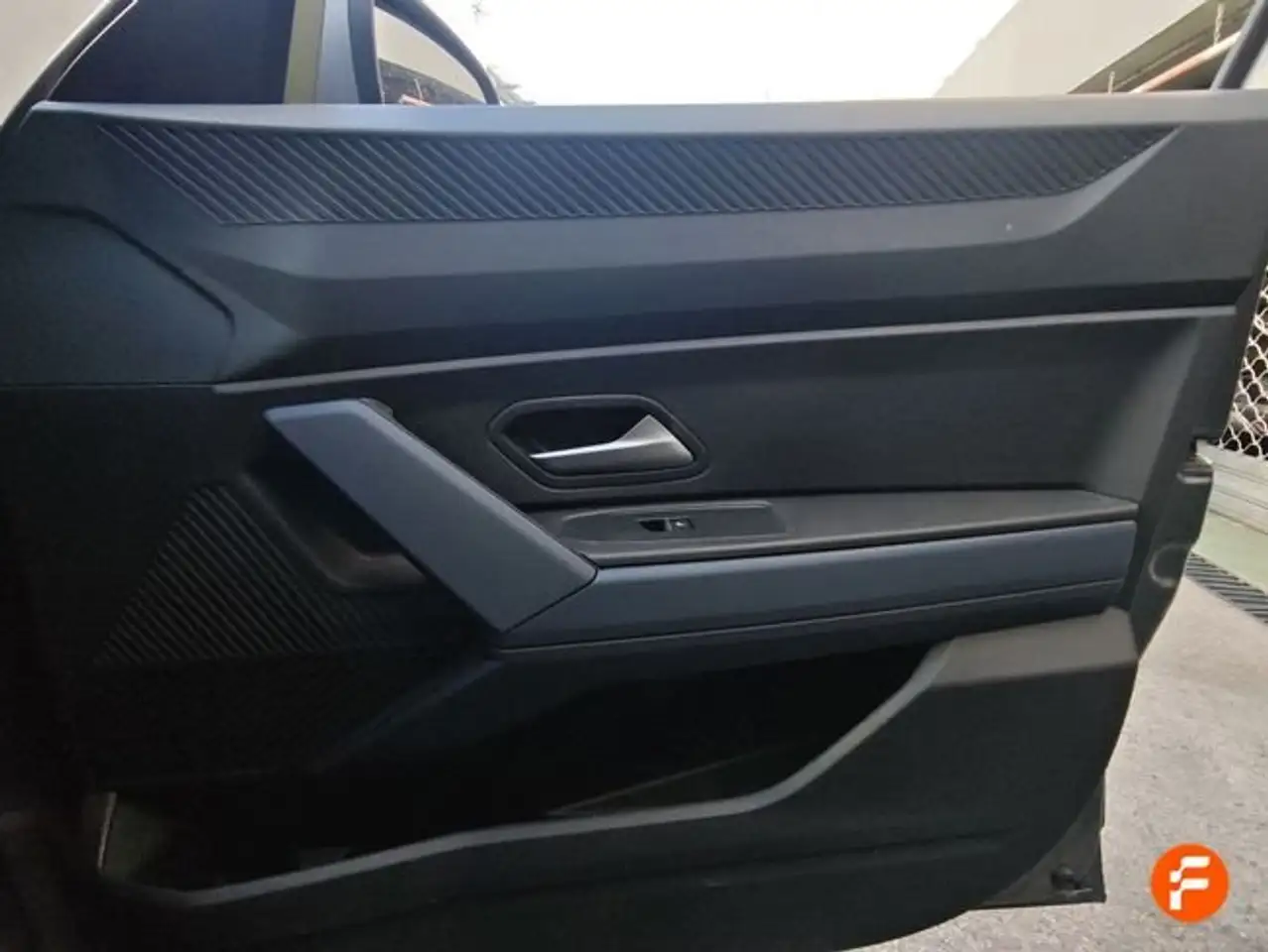 Dacia Duster 1.0 TCe ECO-G Expression 4x2 74kW — معرض صور السيارة 18