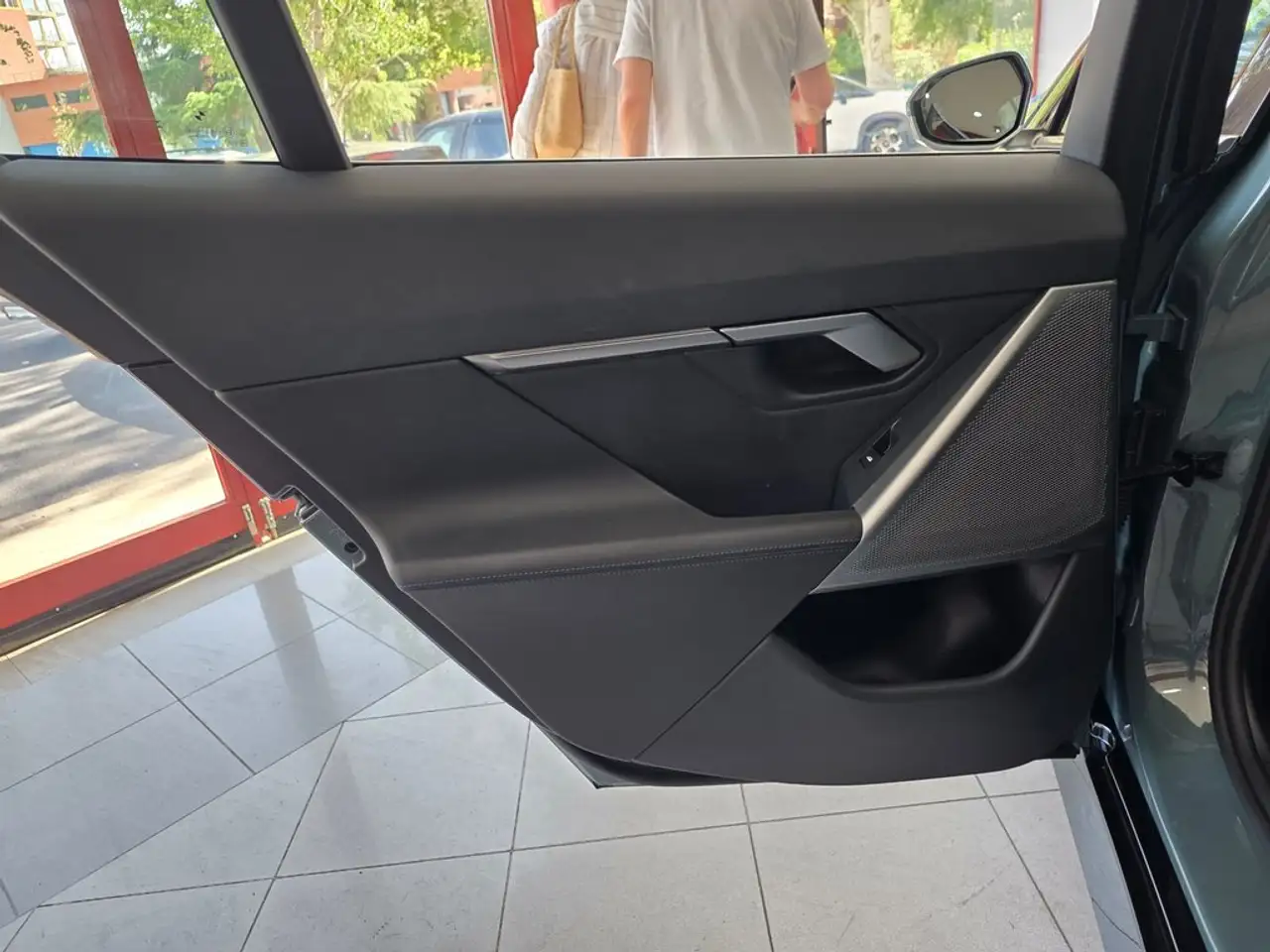 BMW 520 520d — معرض صور السيارة 30