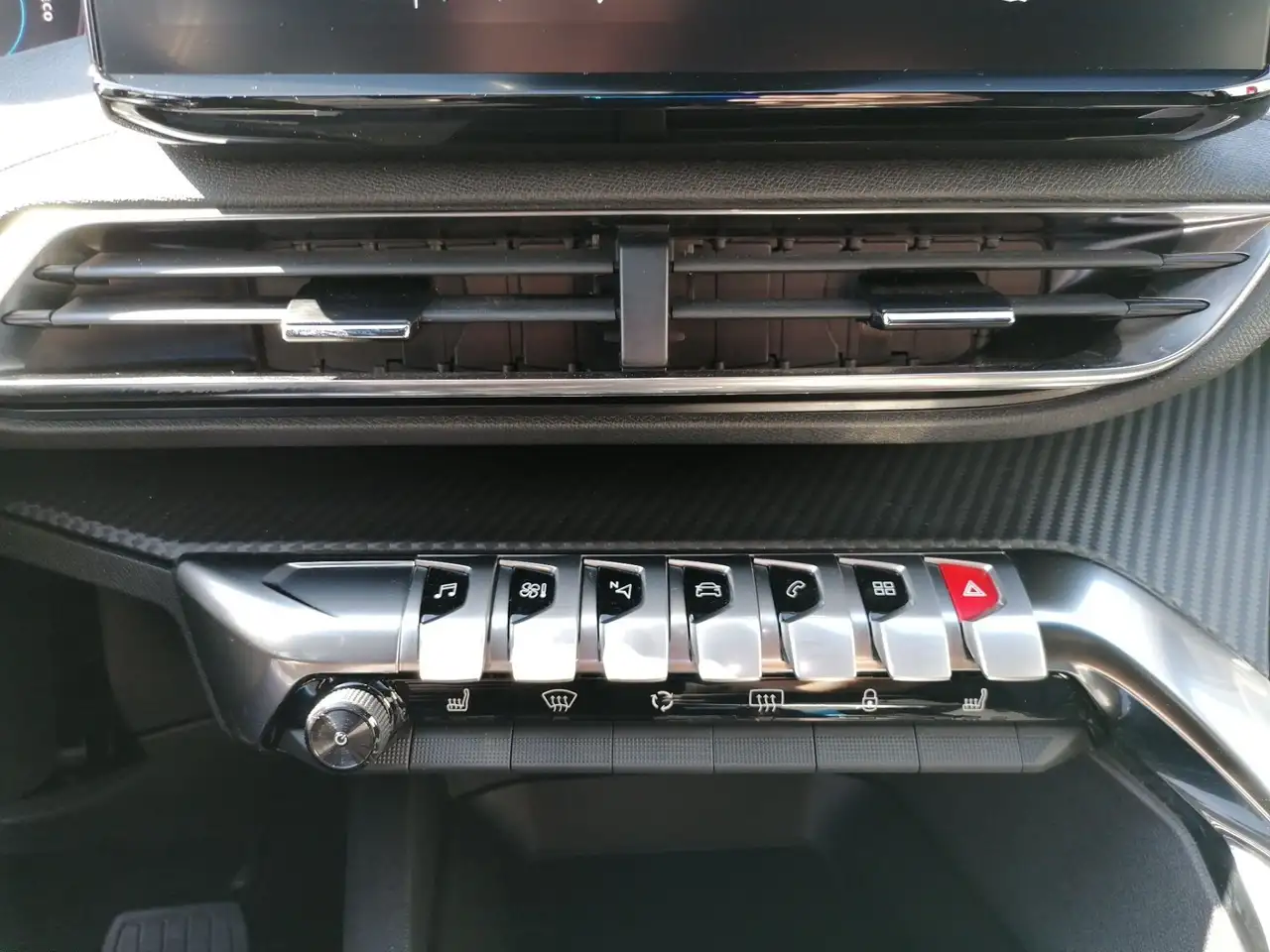 Peugeot 3008 1.2 136 e-DSC6 Allure Pack Navi PDC LED — معرض صور السيارة 14