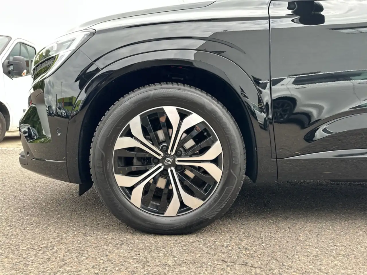 Renault Austral TECHNO 160PS GANZJAHRESREIFEN — Galería del vehículo 13
