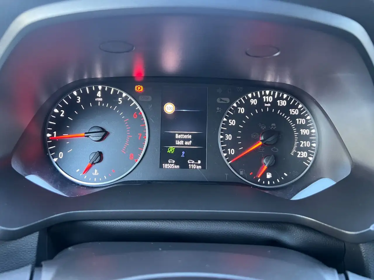 Renault Captur II Equilibre *LED*Navi*Allwetterreifen* — معرض صور السيارة 17