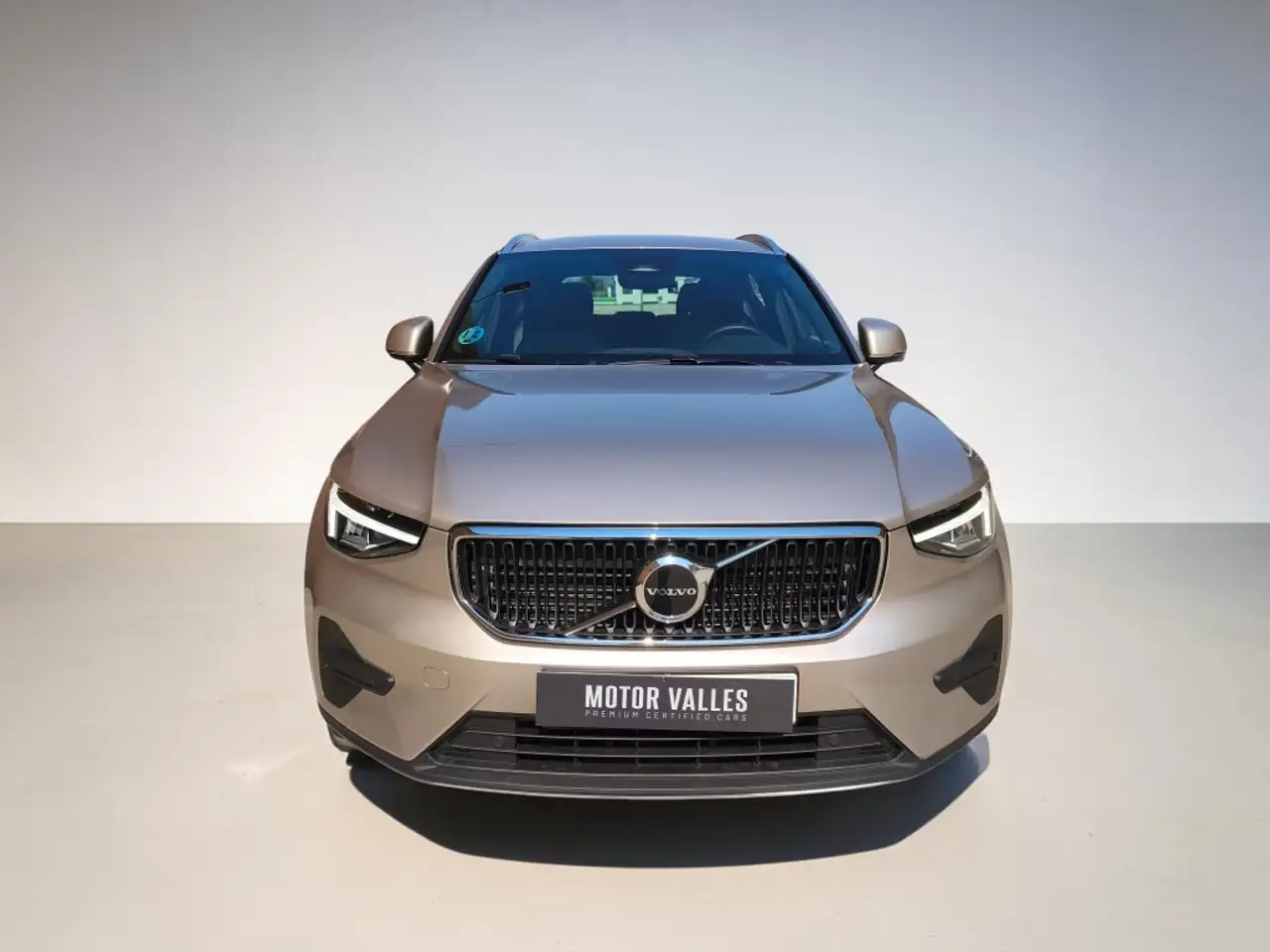 Volvo XC40 B3 Core Aut. — Vehicle gallery 6