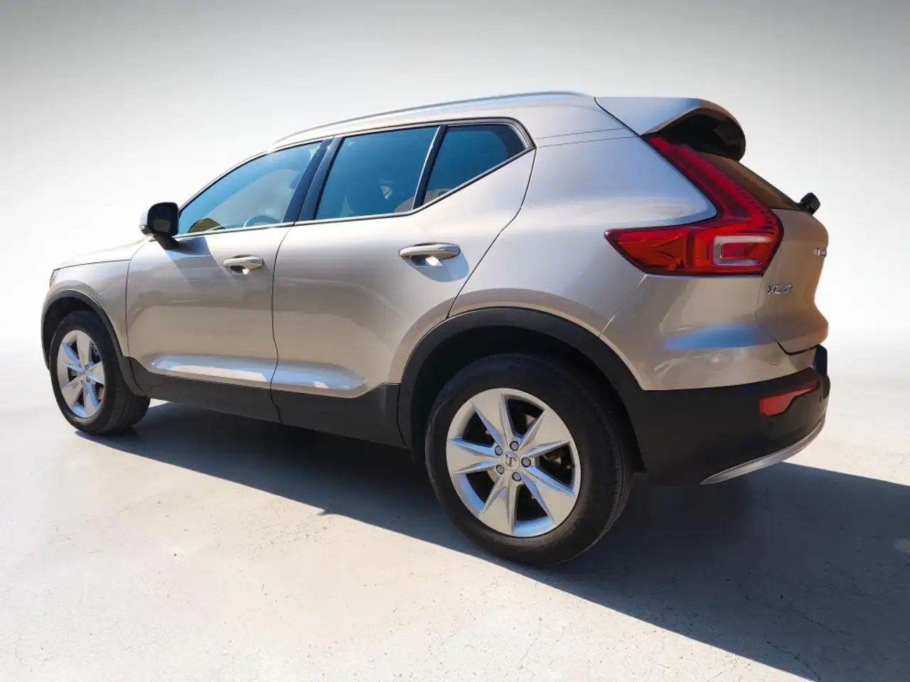 Volvo XC40 B3 Core Aut. — Vehicle gallery 7