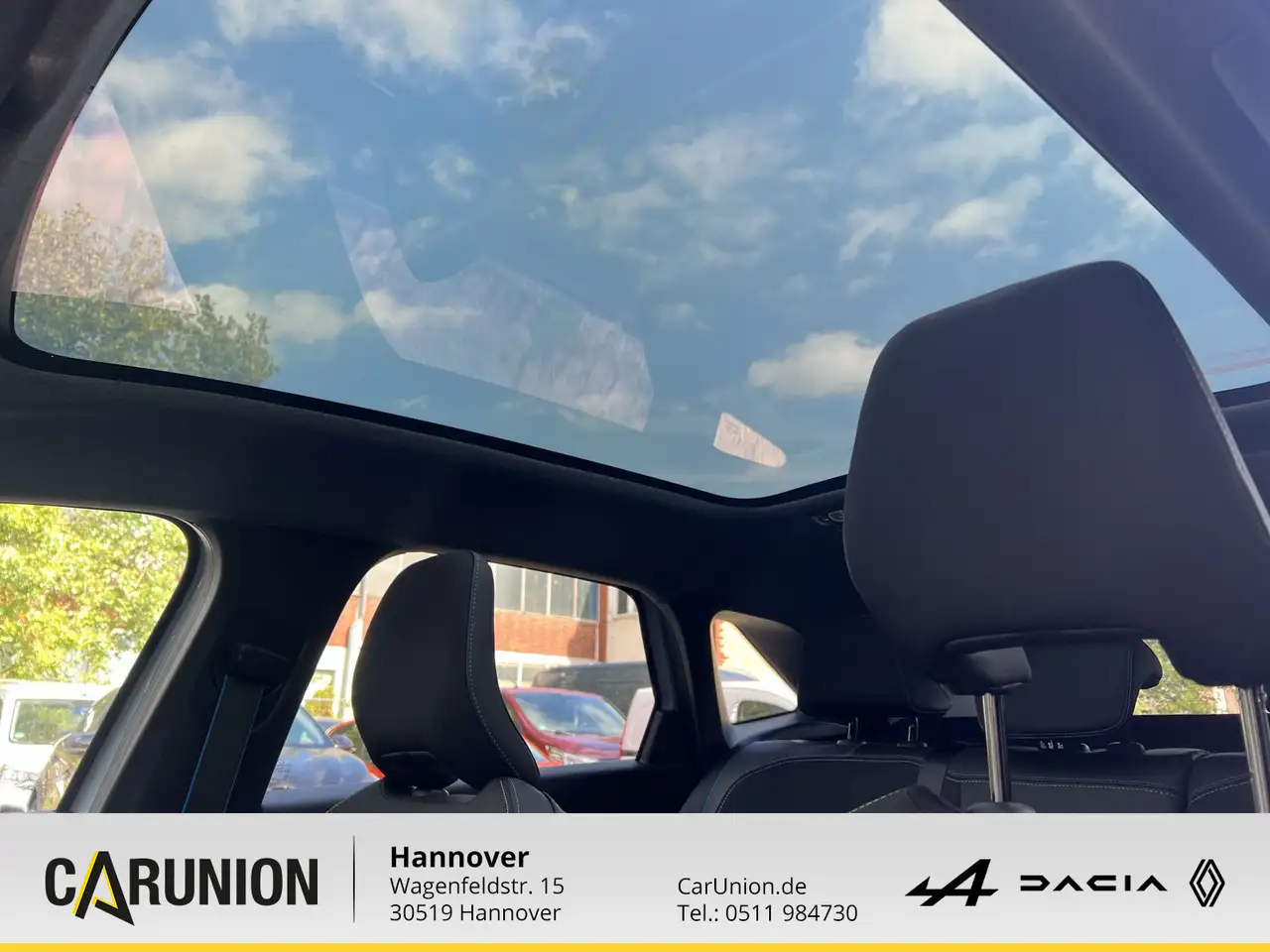 Renault Symbioz Esprit Alpine E-Tech Full Hybrid 145 — معرض صور السيارة 19