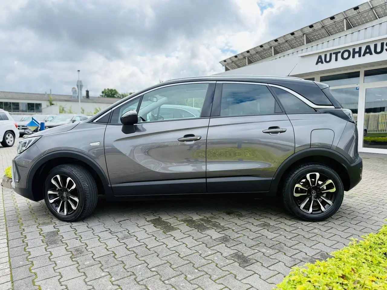 Opel Crossland X 1,2 T ELEG., Navi, Panod, LED, RFK, PTS, Tot, Spur — معرض صور السيارة 3