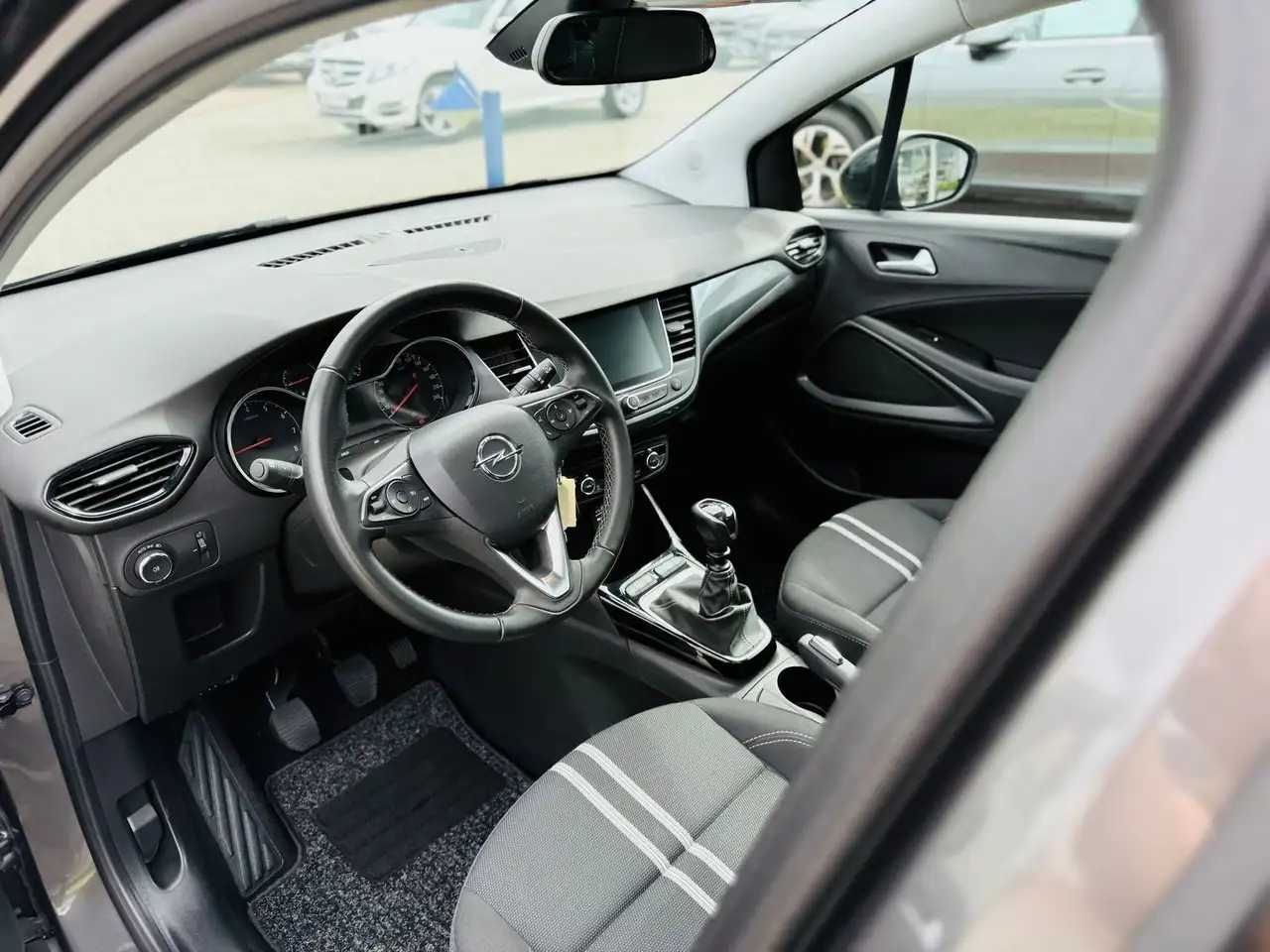 Opel Crossland X 1,2 T ELEG., Navi, Panod, LED, RFK, PTS, Tot, Spur — معرض صور السيارة 8