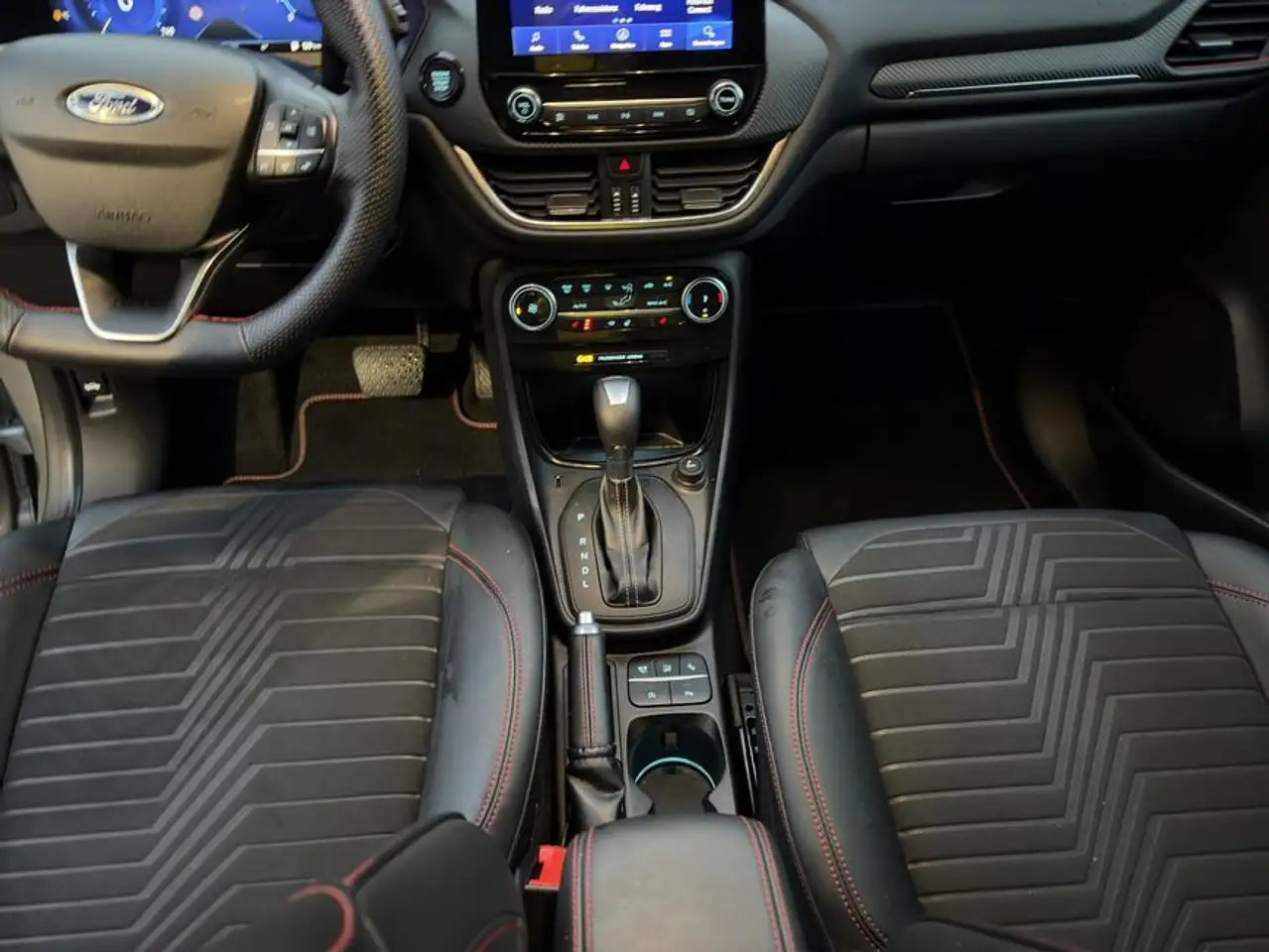 Ford Puma 1.0 EcoBoost Hybrid Aut. ST-LINE X — معرض صور السيارة 14