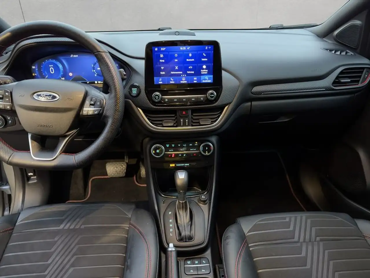 Ford Puma 1.0 EcoBoost Hybrid Aut. ST-LINE X — معرض صور السيارة 15