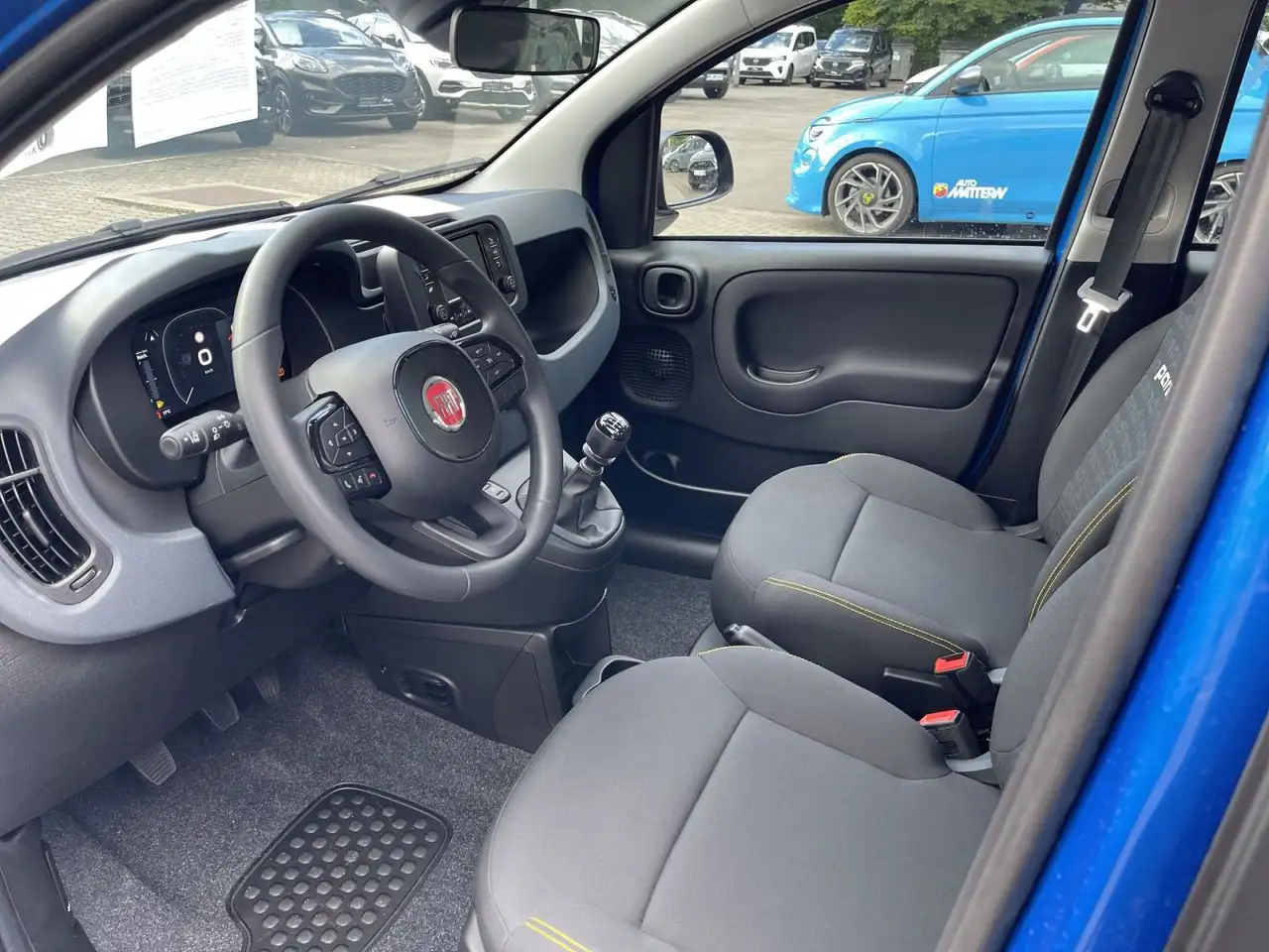 Fiat Panda 1,0 Hybrid PDC TFT Tacho Klima Bluetooth — Galerie du véhicule 12