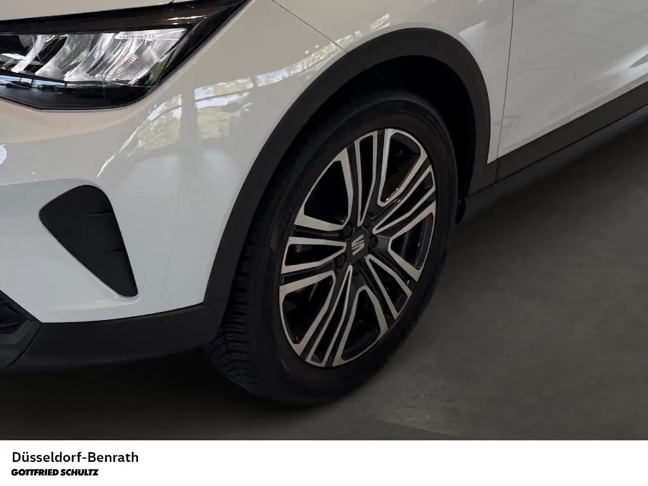 SEAT Arona Style 1.0 TSI LED Parkhilfe AppConnect Kamera — Galerie du véhicule 8