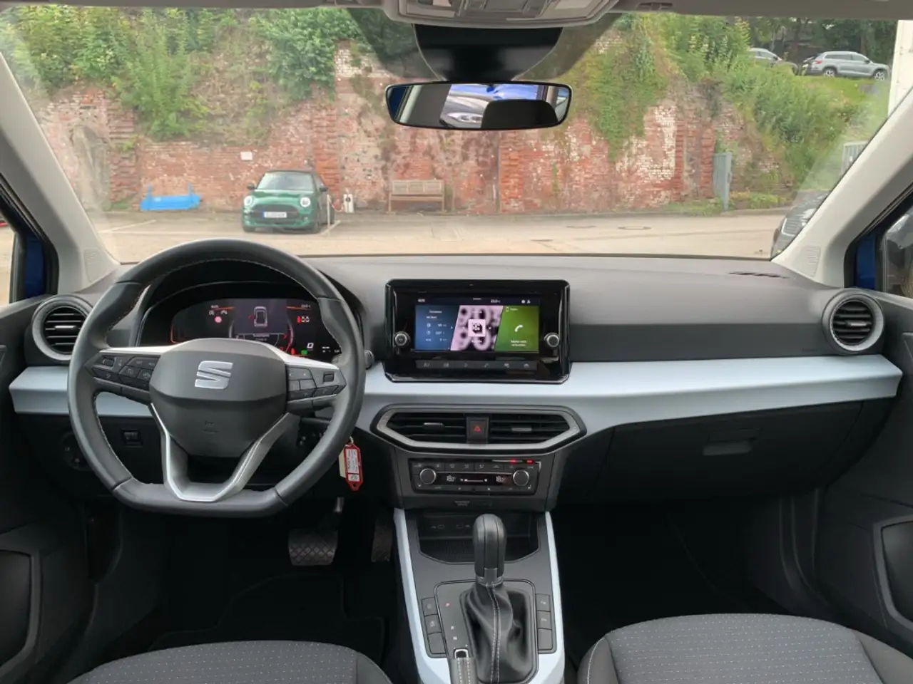 SEAT Arona STYLE EDITION 1.0 TSI Style Edition ACC+KAMERA+SHZ — Galerie du véhicule 14
