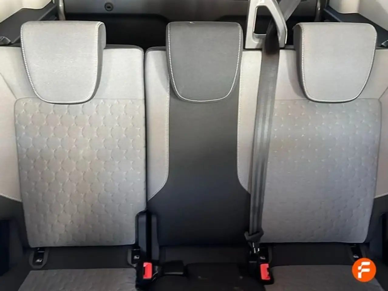 Ford Tourneo Courier 1.0 Ecoboost Active — معرض صور السيارة 19