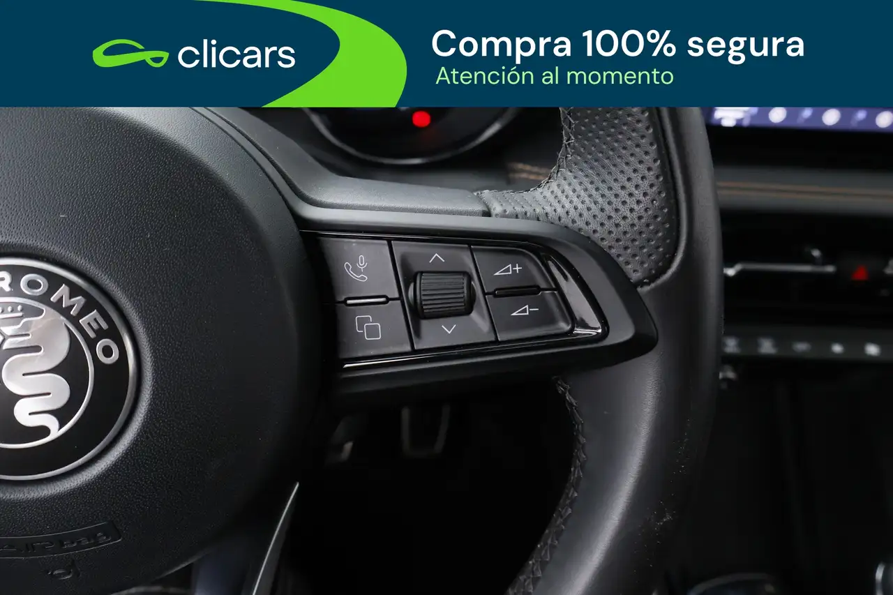Alfa Romeo Tonale 1.3 gas Multi-air PHEV Sprint Q4 — معرض صور السيارة 21