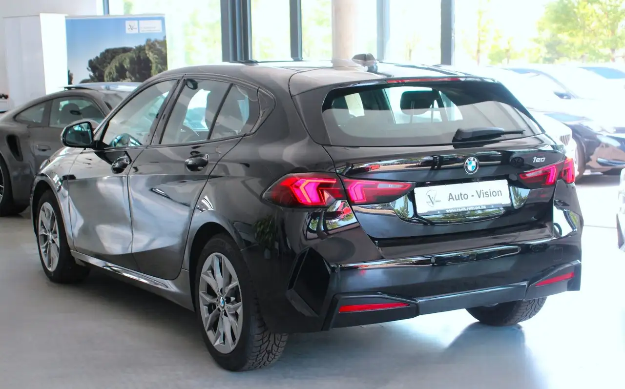 BMW 120 (F70) *A-LED*KAM*LHZ*SHZ*DAB*Keyless*AppleCP — Galería del vehículo 8