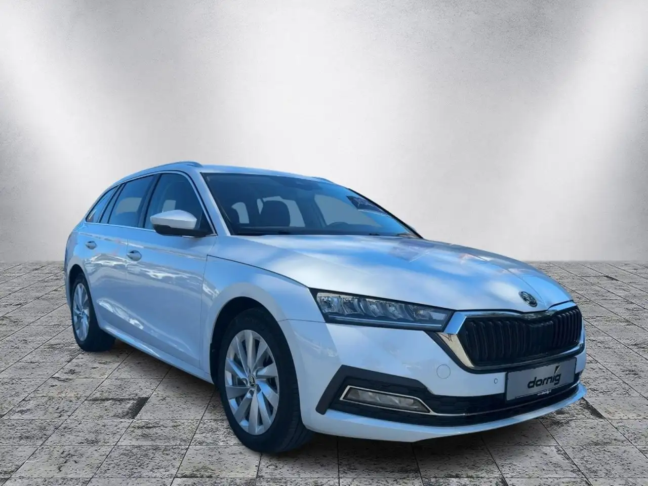 Skoda Octavia Combi 1.5 e-TEC — Galería del vehículo 7