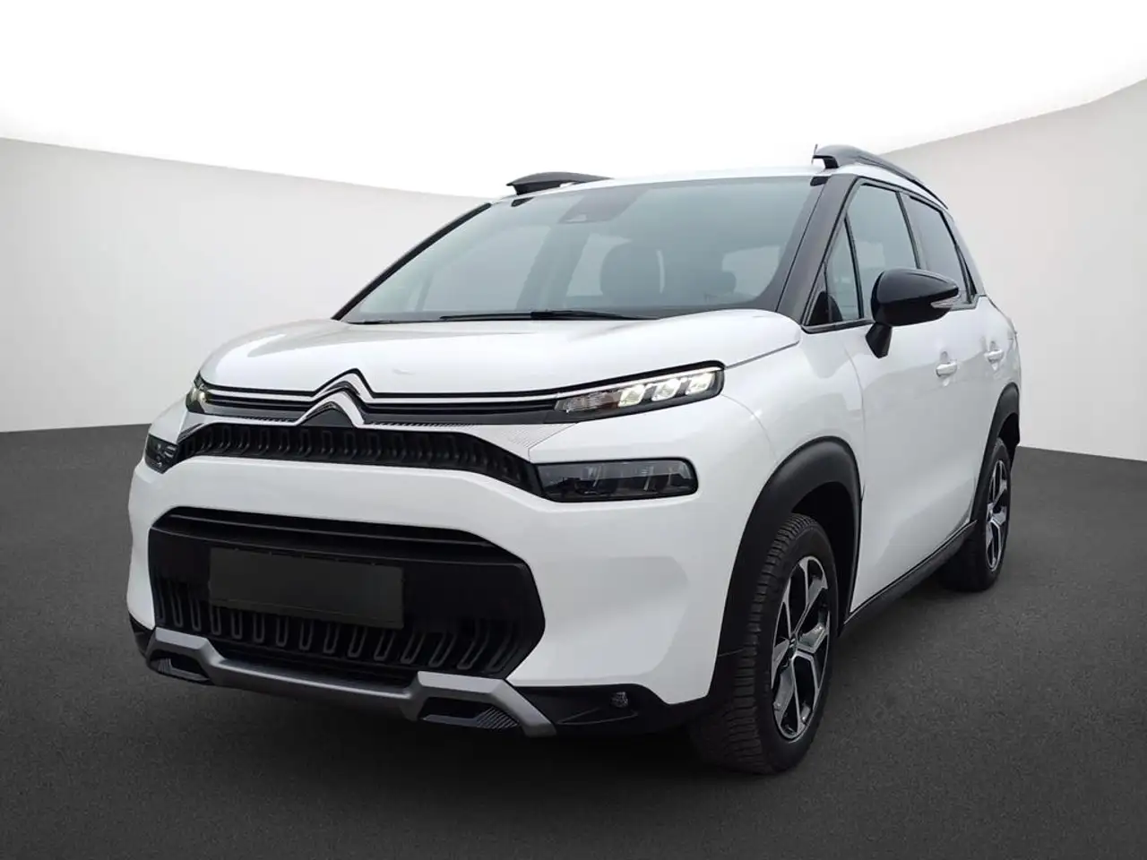 Citroen C3 Aircross PureTech 110 S&S Shine — Vehicle gallery 2