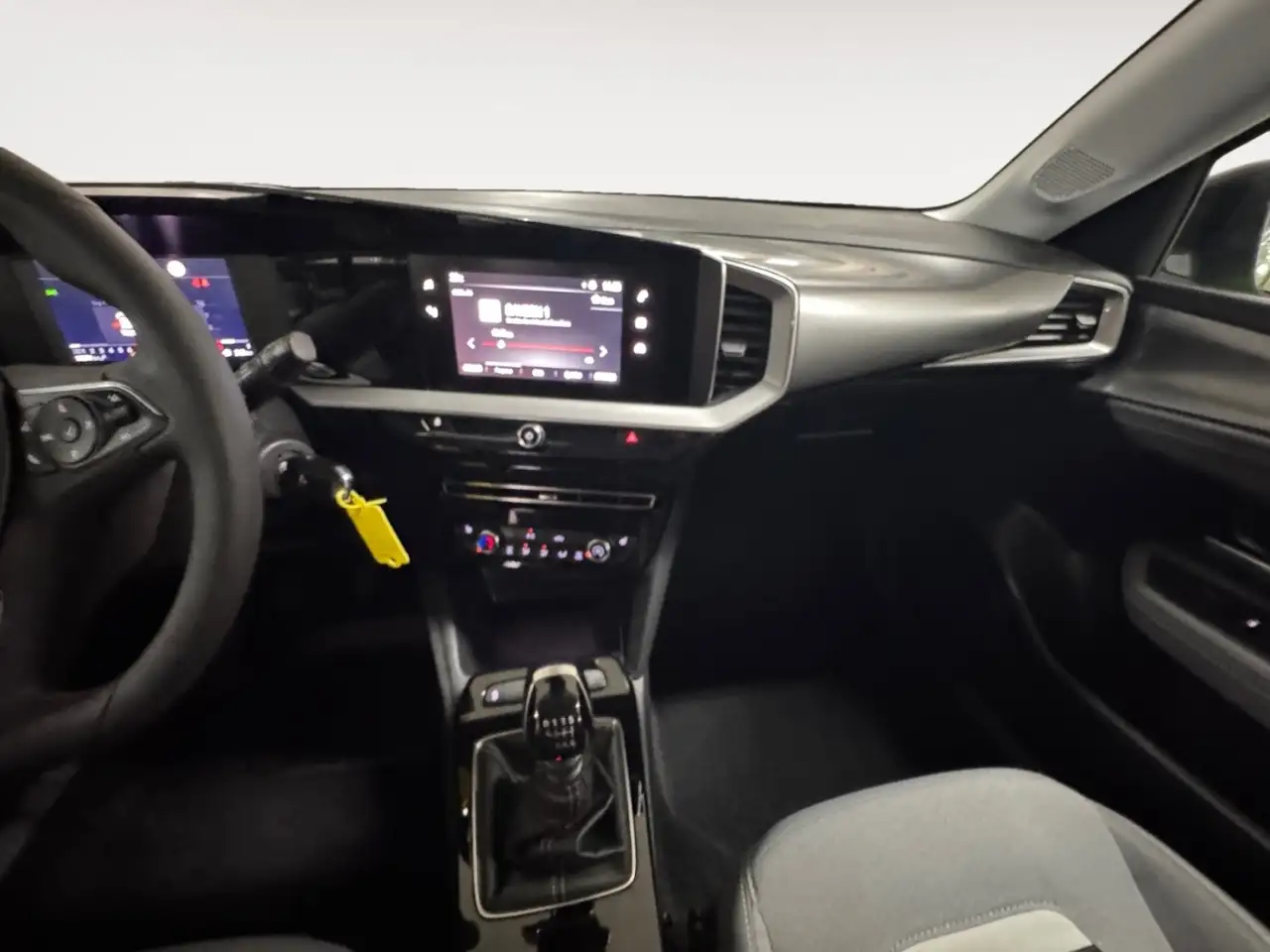 Opel Mokka 1.2 Elegance Navi, Sitzheizung, Klima — معرض صور السيارة 13