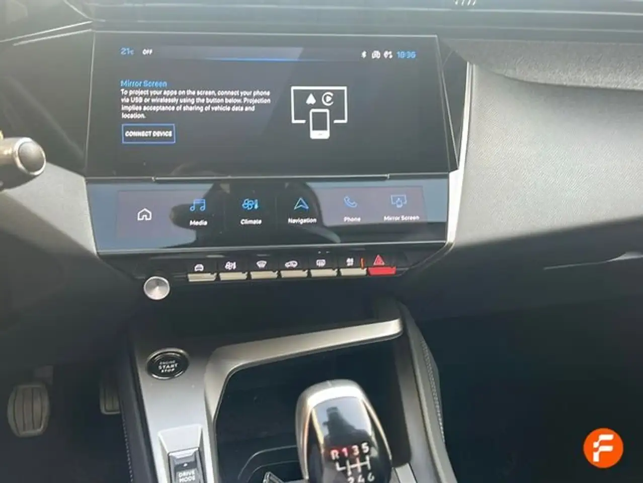 Peugeot 308 1.2 PureTech S&S Allure 130 — معرض صور السيارة 22