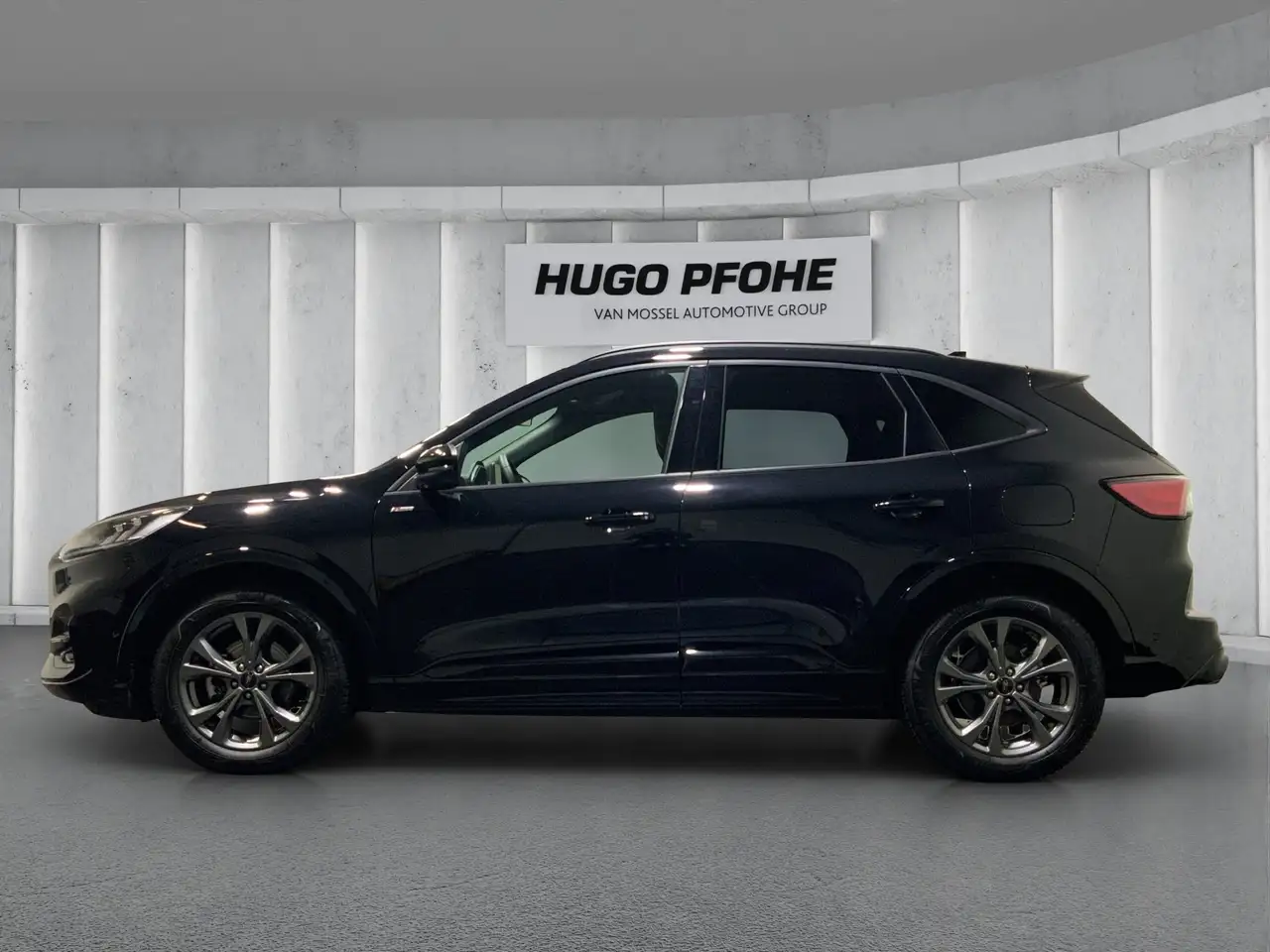 Ford Kuga ST-Line X*PANO*AHK*KAM*ACC*NAVI*SOUND-SYS. LED Pan — معرض صور السيارة 2