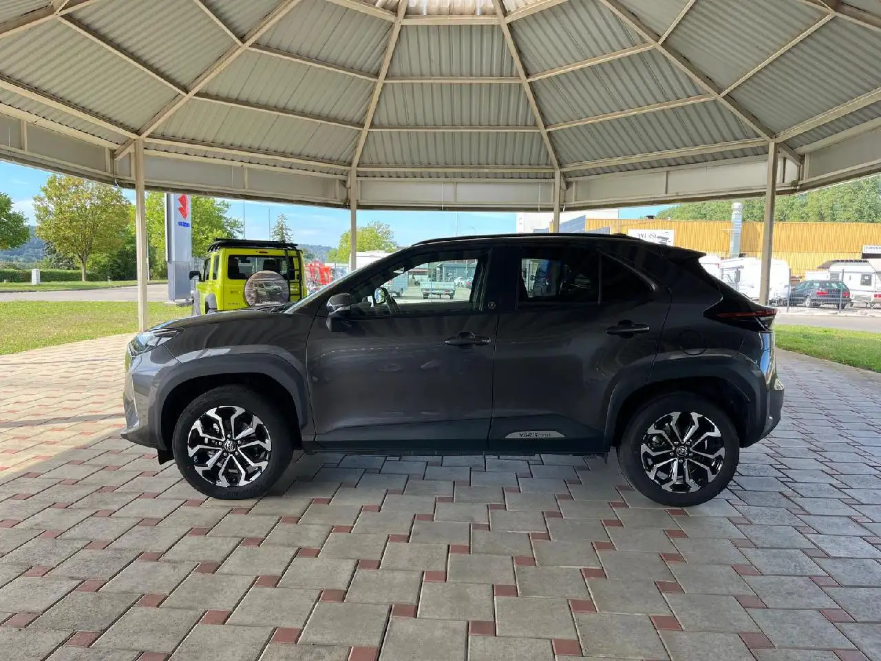 Toyota Yaris Cross Hybrid FWD Team — Galerie du véhicule 3