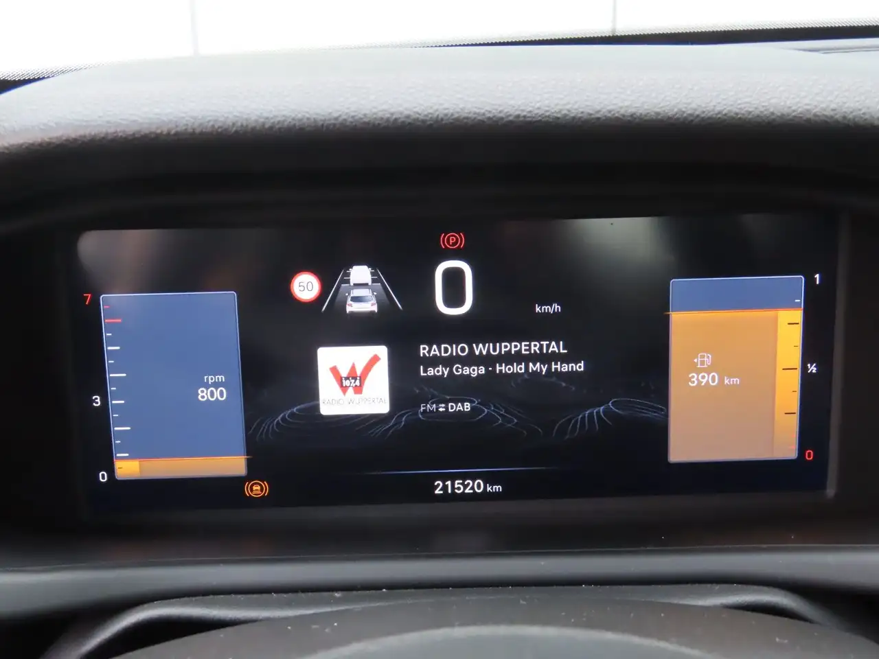 Jeep Avenger 1.2 GSE T3 GDI Klimaauto. CarPlay PDC — معرض صور السيارة 21