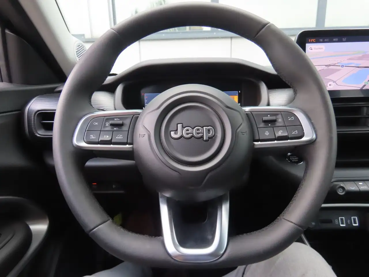 Jeep Avenger 1.2 GSE T3 GDI Klimaauto. CarPlay PDC — معرض صور السيارة 23