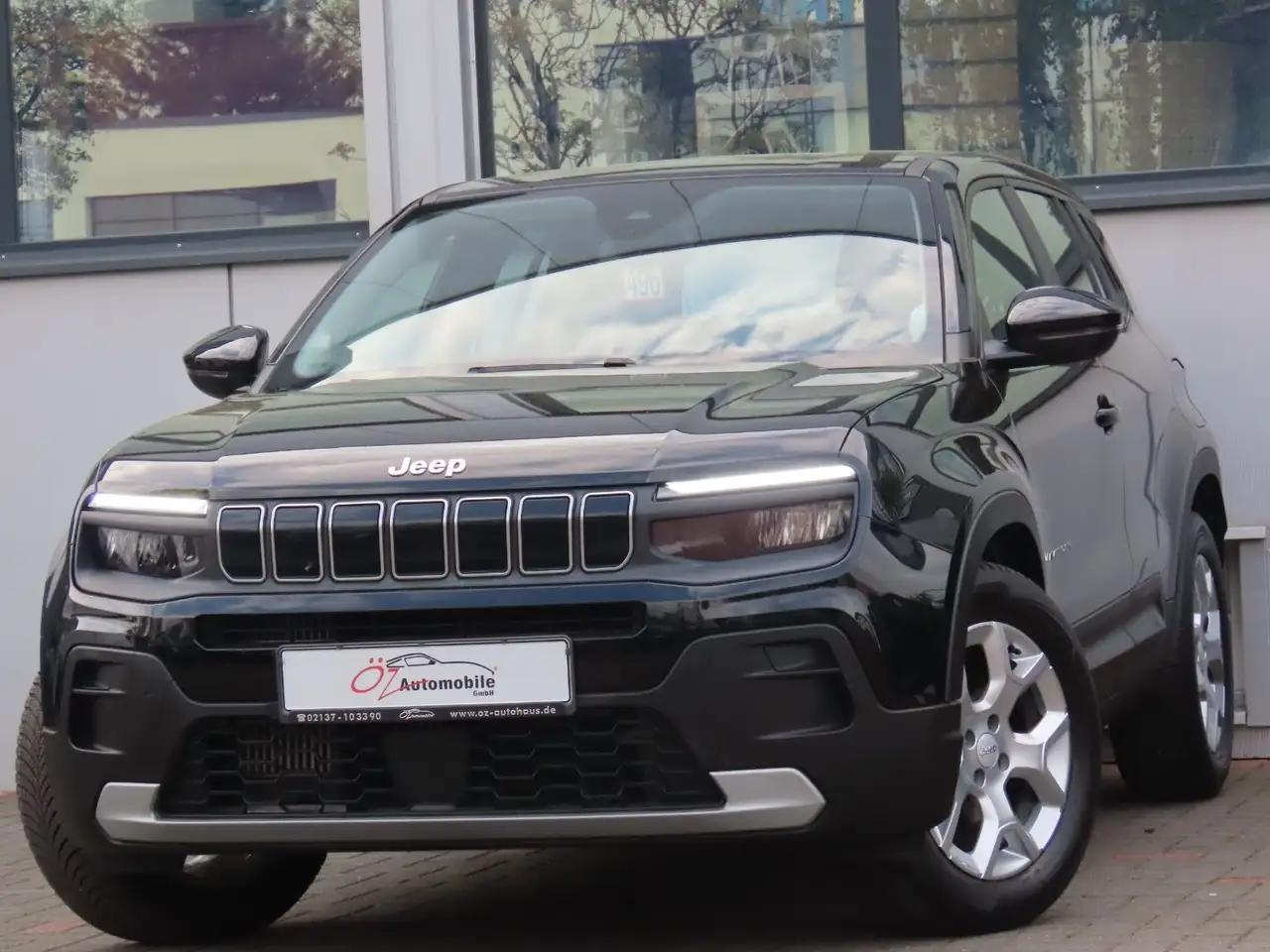 Jeep Avenger 1.2 GSE T3 GDI Klimaauto. CarPlay PDC — معرض صور السيارة 5