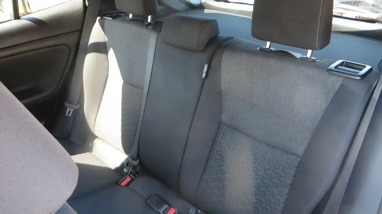 Toyota Yaris Cross Hybrid FWD Team D. Automatik — معرض صور السيارة 19