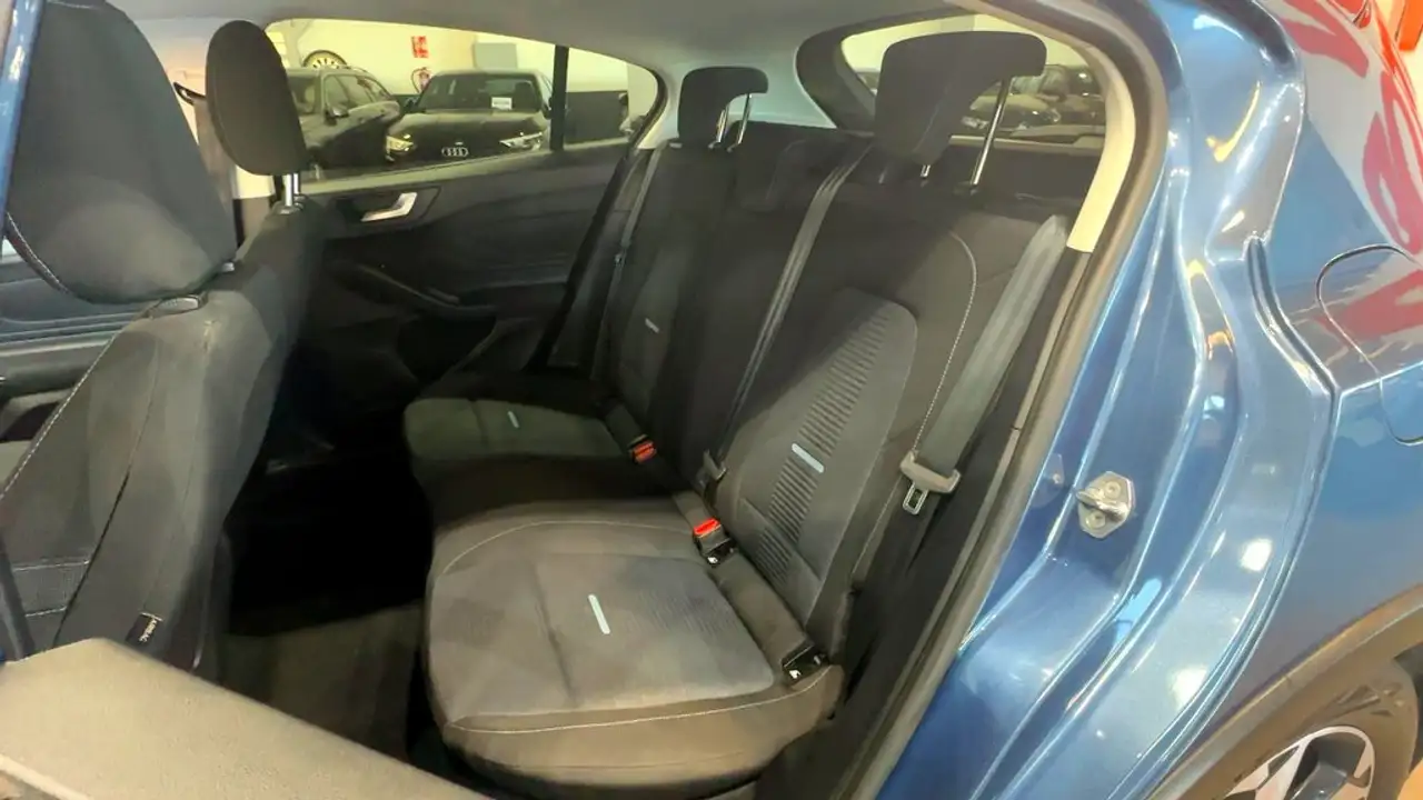 Ford Focus Active 1.0T EcoBoost mHEV 92kW 125CV — Galería del vehículo 14
