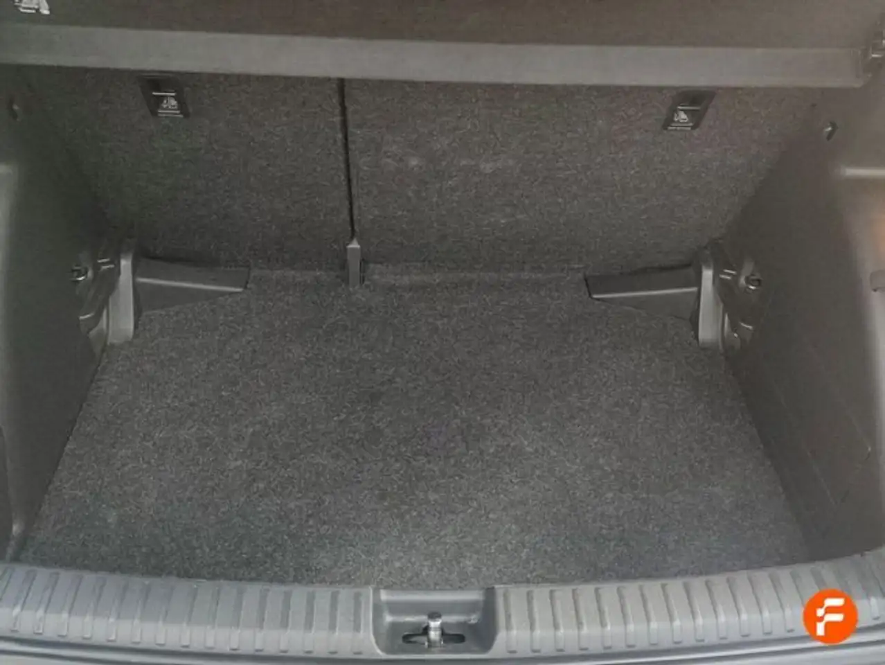 Skoda Fabia 1.0 MPI Selection 59kW — معرض صور السيارة 22