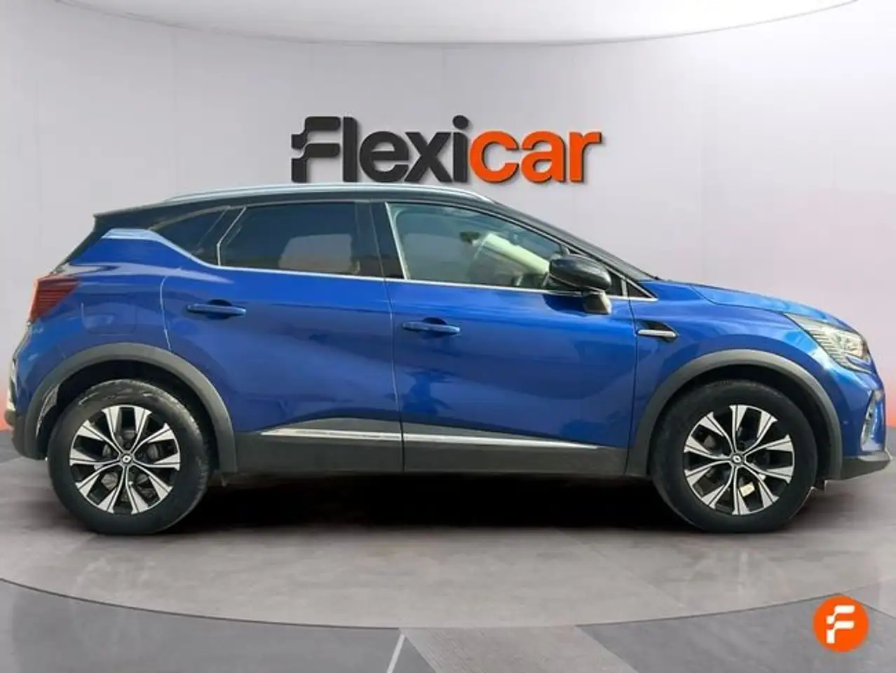 Renault Captur TCe Techno 67kW — معرض صور السيارة 3
