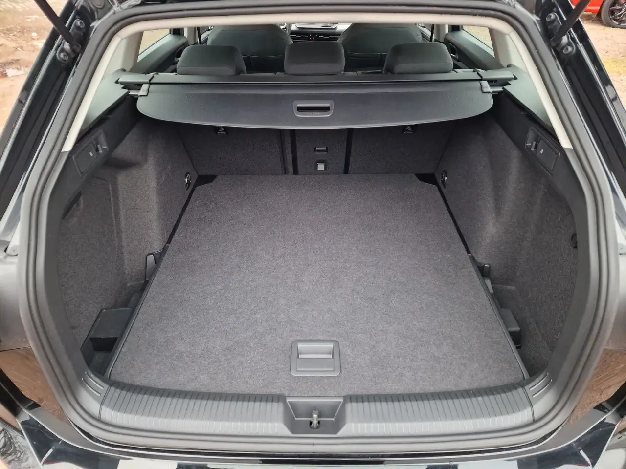 Volkswagen Golf VIII Variant Goal*TopZustand*18TKm*Garantie — Galería del vehículo 10