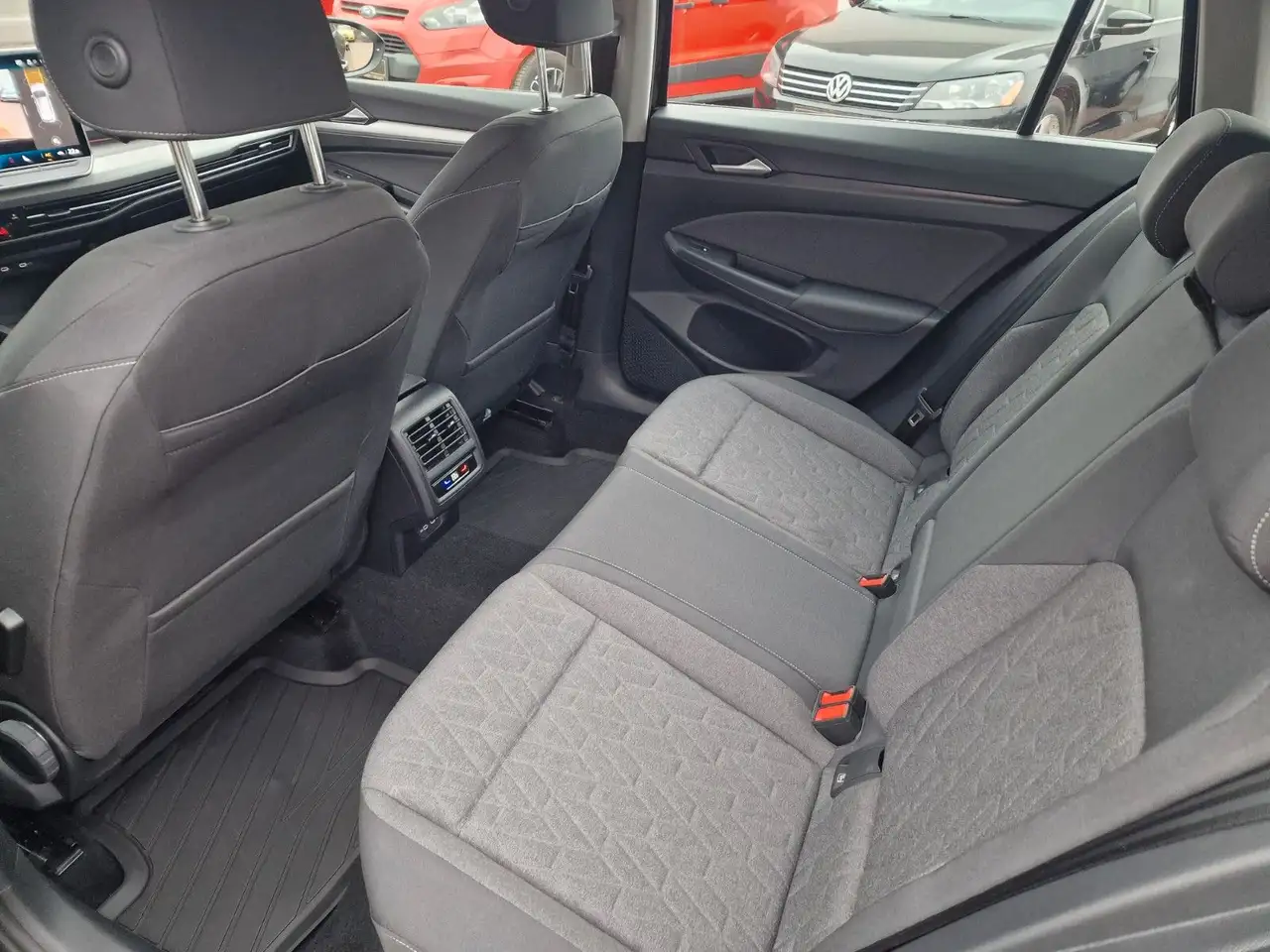Volkswagen Golf VIII Variant Goal*TopZustand*18TKm*Garantie — Galería del vehículo 25
