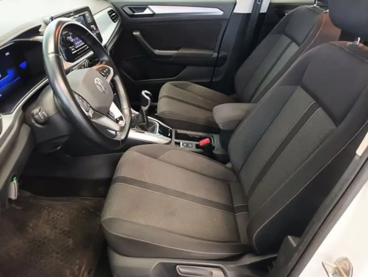 Volkswagen T-Cross Trendline 1.0 TSI 70kW (95CV) SG5 — Galería del vehículo 4