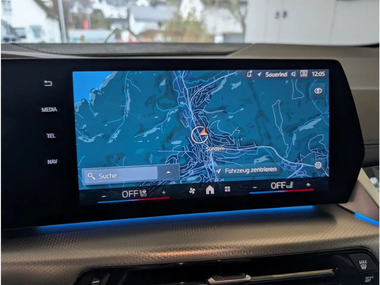BMW 230 e Active Tourer xDrive MSPORT ANHÄNG.KUPPL.+RÜCKF — معرض صور السيارة 14