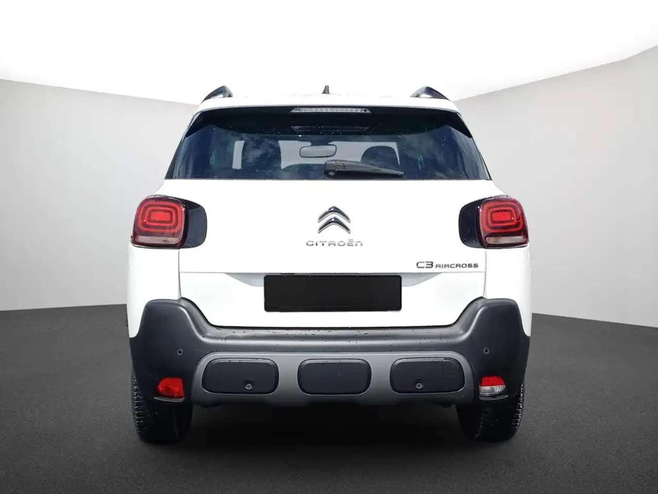Citroen C3 Aircross PureTech 110 S&S Shine — معرض صور السيارة 3